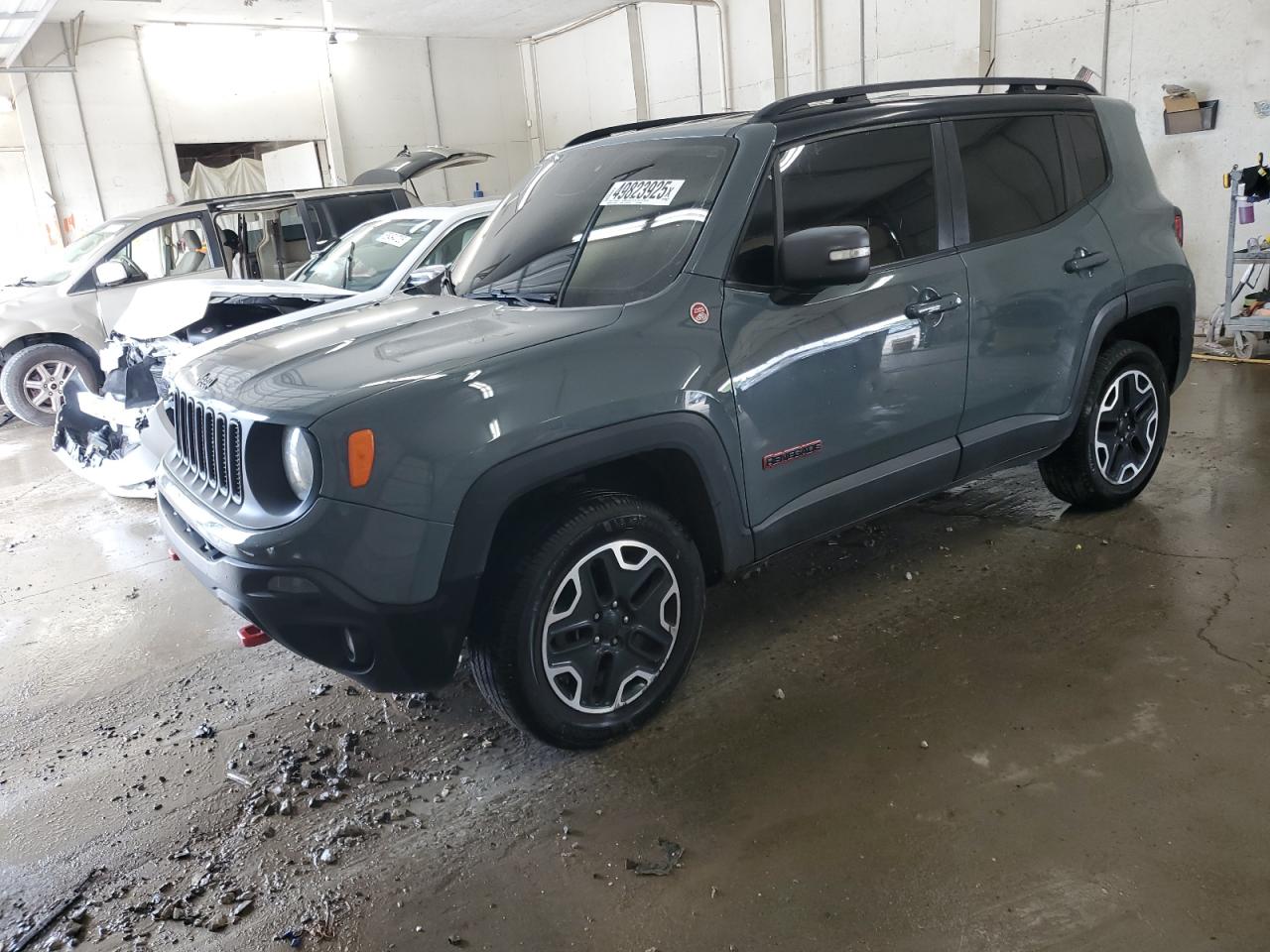 JEEP RENEGADE TRAILHAWK
