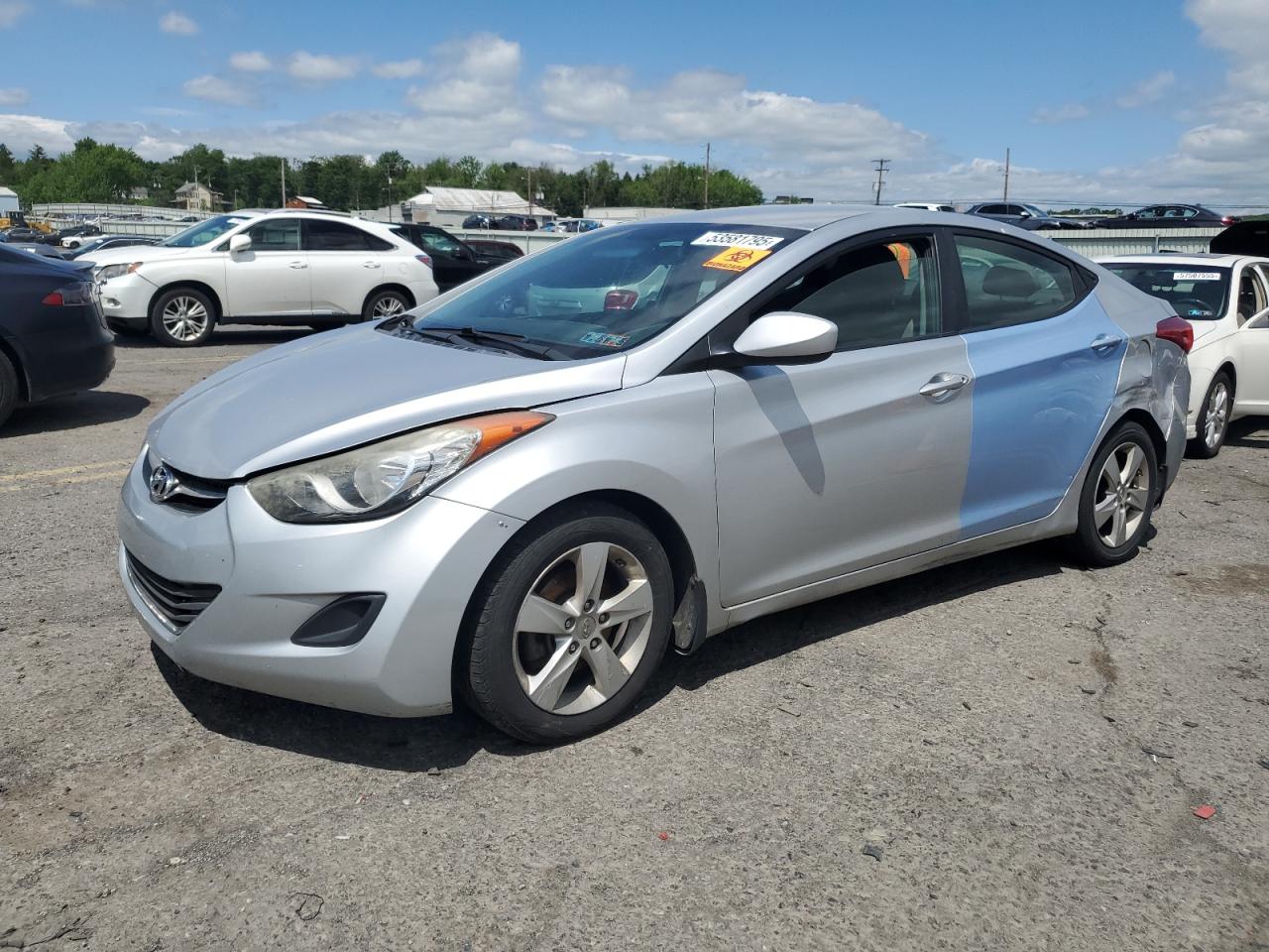 HYUNDAI ELANTRA GLS