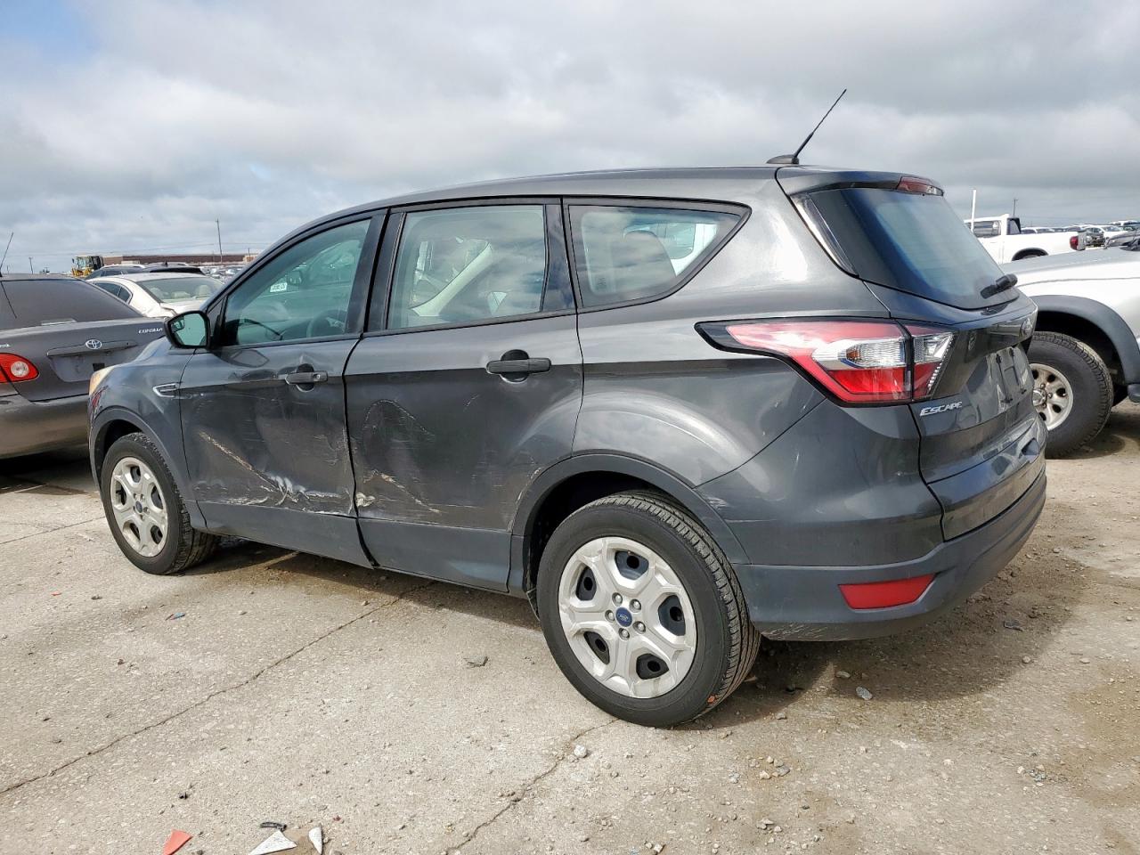 Lot #3301799334 2017 FORD ESCAPE S