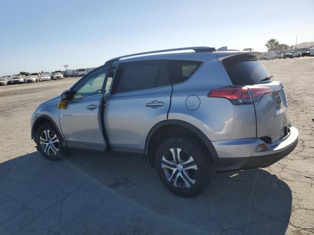 Vin: 2t3zfrevxjw502283, lot: 57881105, toyota rav4 le 20182