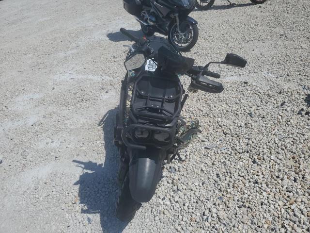 YIBEN SCOOTER 2023 two tone   HZ2TBCND8P1001987 photo #3