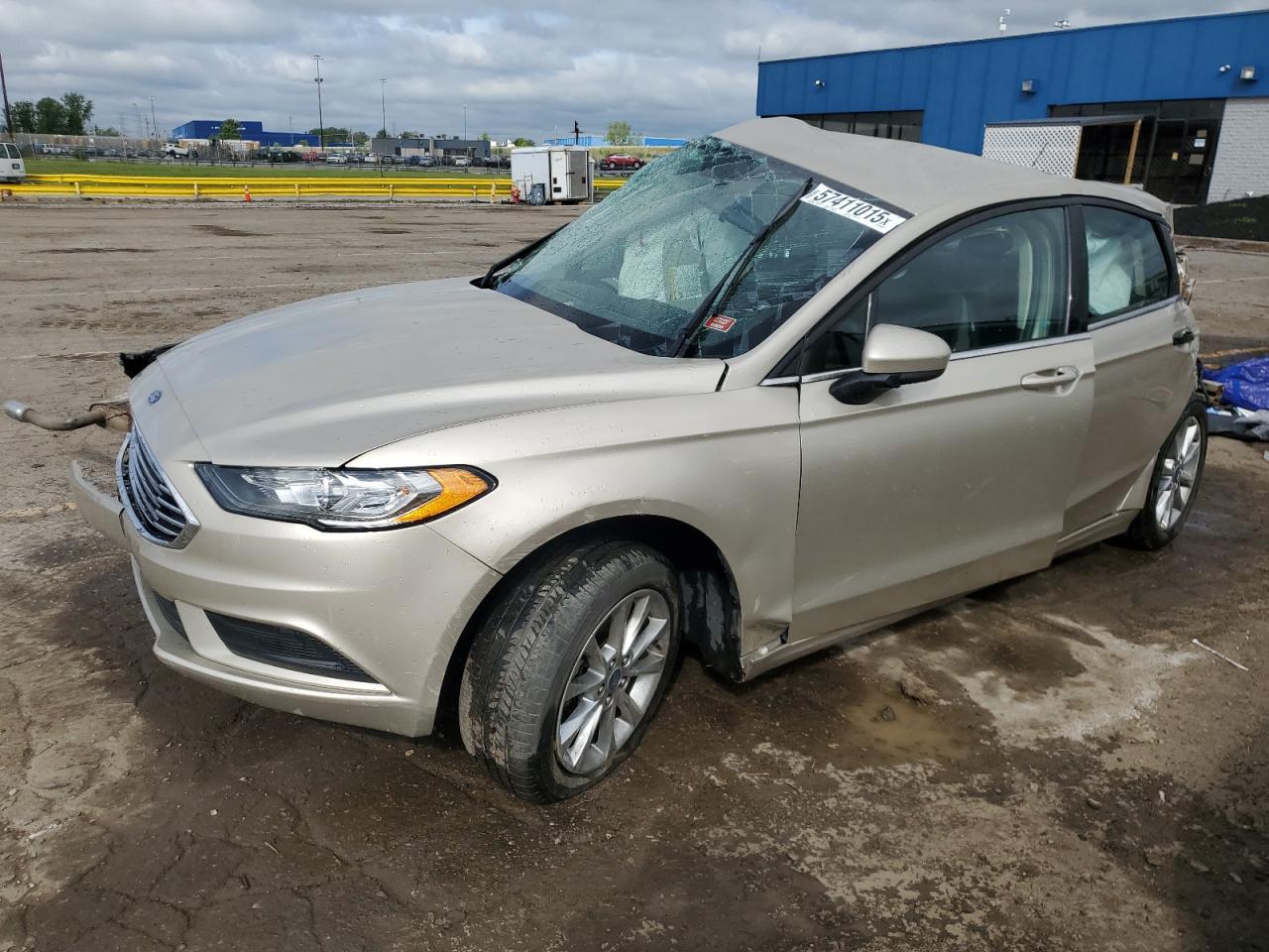 FORD FUSION SE