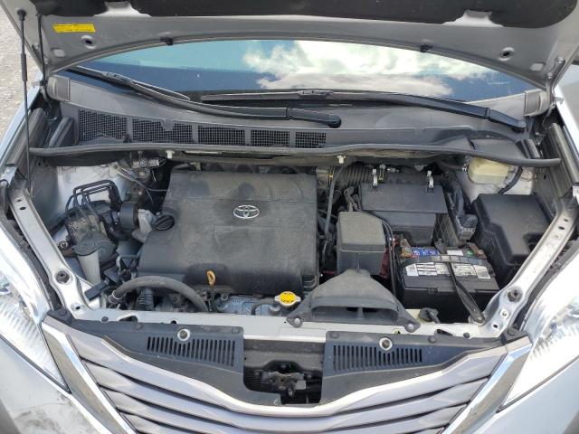2016 TOYOTA SIENNA XLE 5TDYK3DC2GS731538