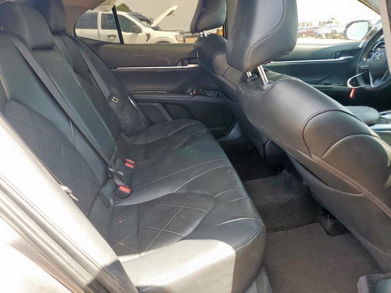 2018 TOYOTA CAMRY L 4T1B11HKXJU120752