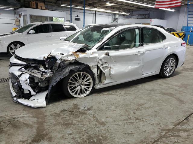Vin: 4t1b11hk9ju030802, lot: 57133645, toyota camry l 2018 img_1