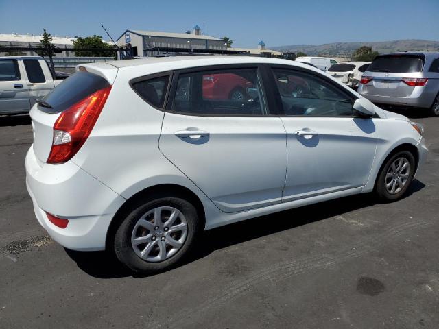 HYUNDAI ACCENT GS 2015 white  gas KMHCT5AE9FU206751 photo #4