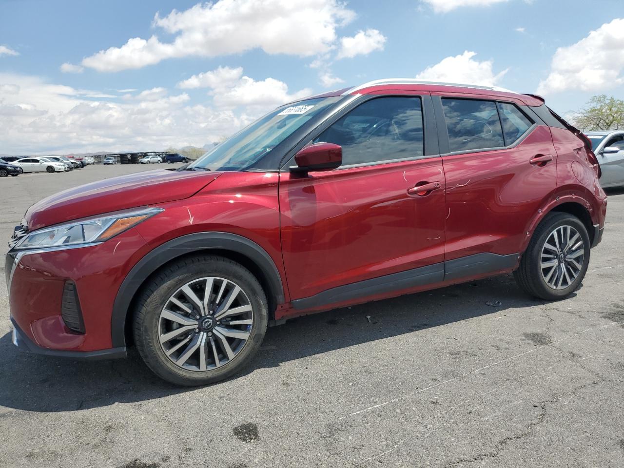 NISSAN KICKS SV