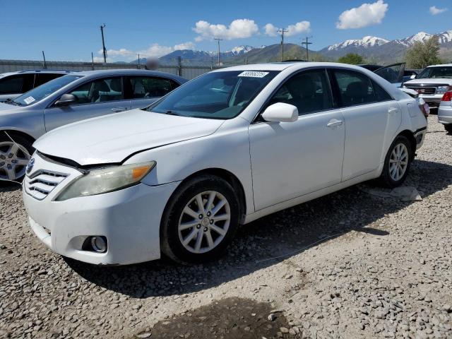 TOYOTA CAMRY BASE