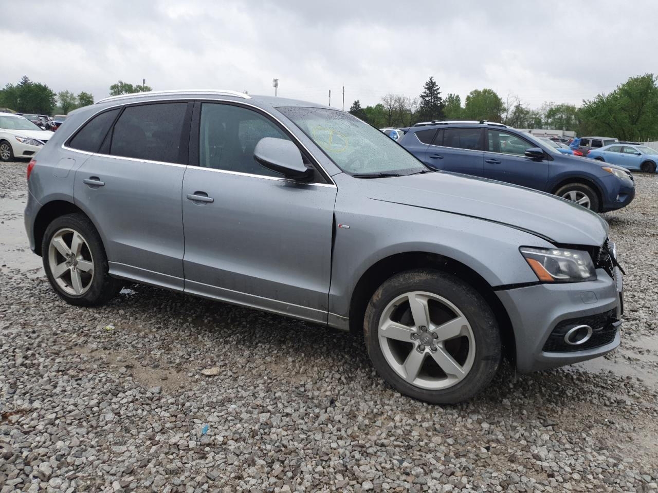 AUDI Q5 PREMIUM PLUS