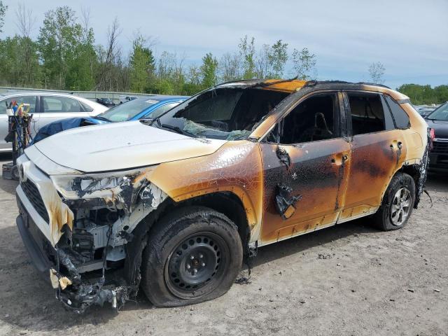 Vin: 2t3f1rfv2mc245769, lot: 57697725, toyota rav4 le 2021 img_1