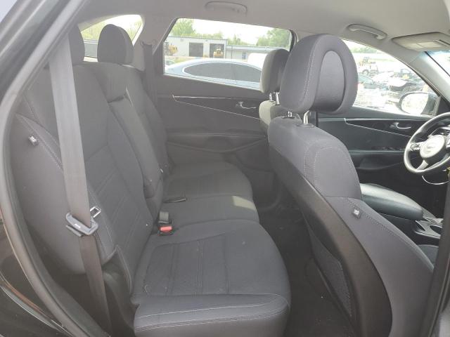 2016 KIA SORENTO LX - 5XYPG4A38GG039188