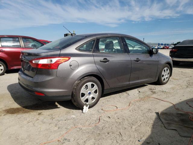 Vin: 1fahp3e26cl128200, lot: 57177195, ford focus s 20123
