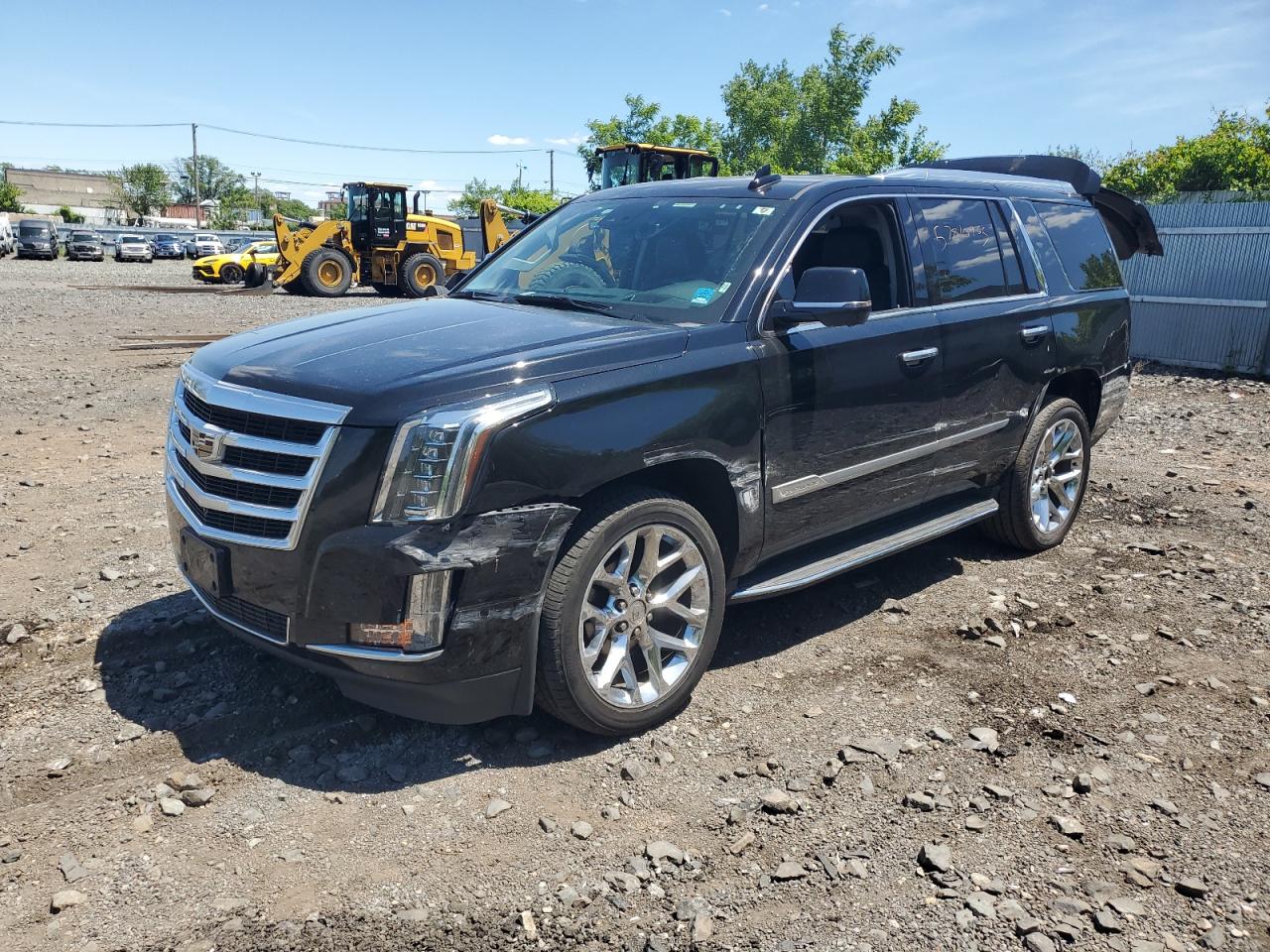 CADILLAC ESCALADE LUXURY