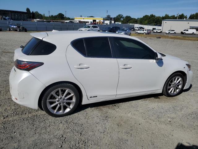 Vin: jthkd5bh0d2142256, lot: 57302155, lexus ct 200 200 20133