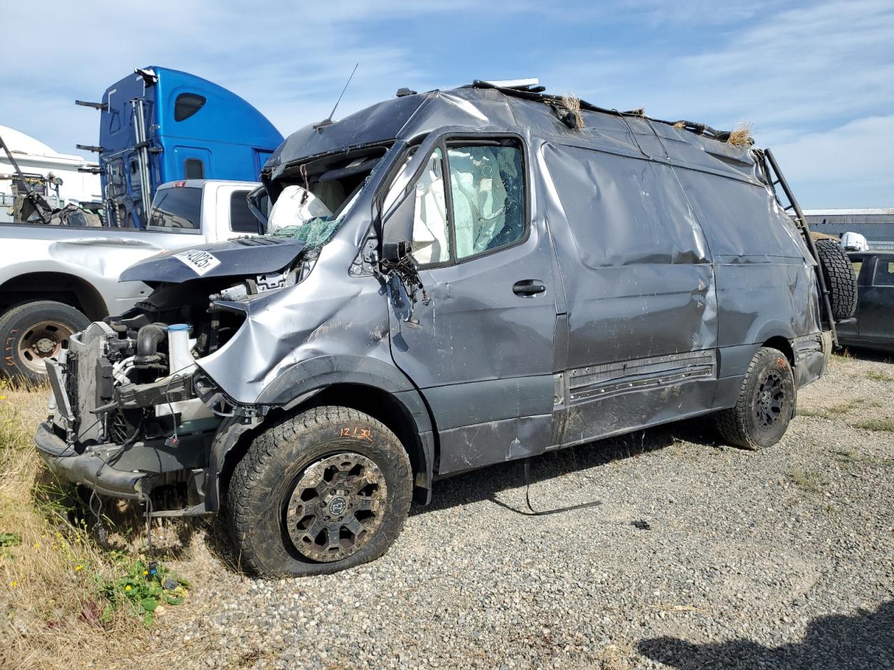 MERCEDES-BENZ SPRINTER 2500