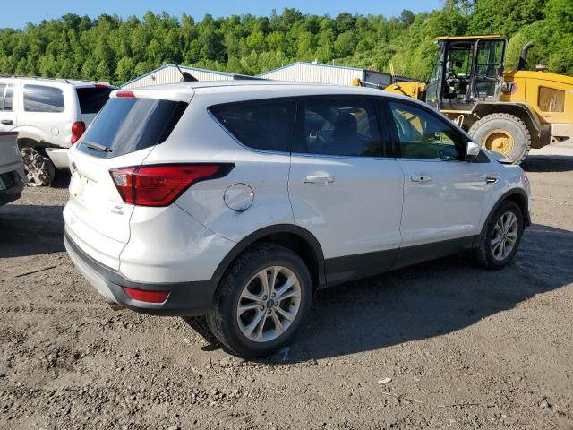 Vin: 1fmcu9gd6kua23742, lot: 56839375, ford escape se 20193