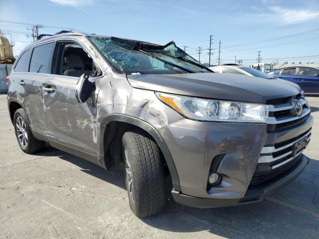 Vin: 5tdkzrfh7ks555558, lot: 58084115, toyota highlander se 20194