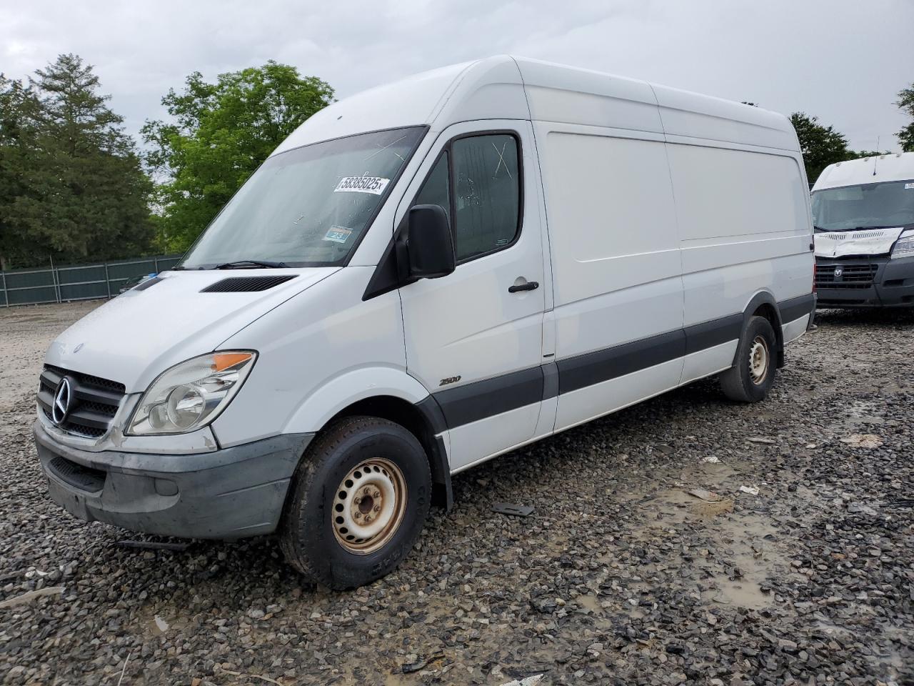  Salvage Mercedes-Benz Sprinter