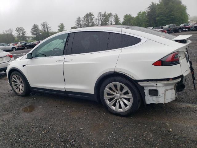2017 TESLA MODEL X 5YJXCBE27HF028211