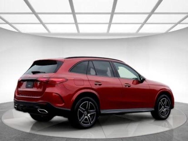 Vin: w1nkm4hb0pu021xxx, lot: 57775985, mercedes-benz glc-class 300 4matic 20234