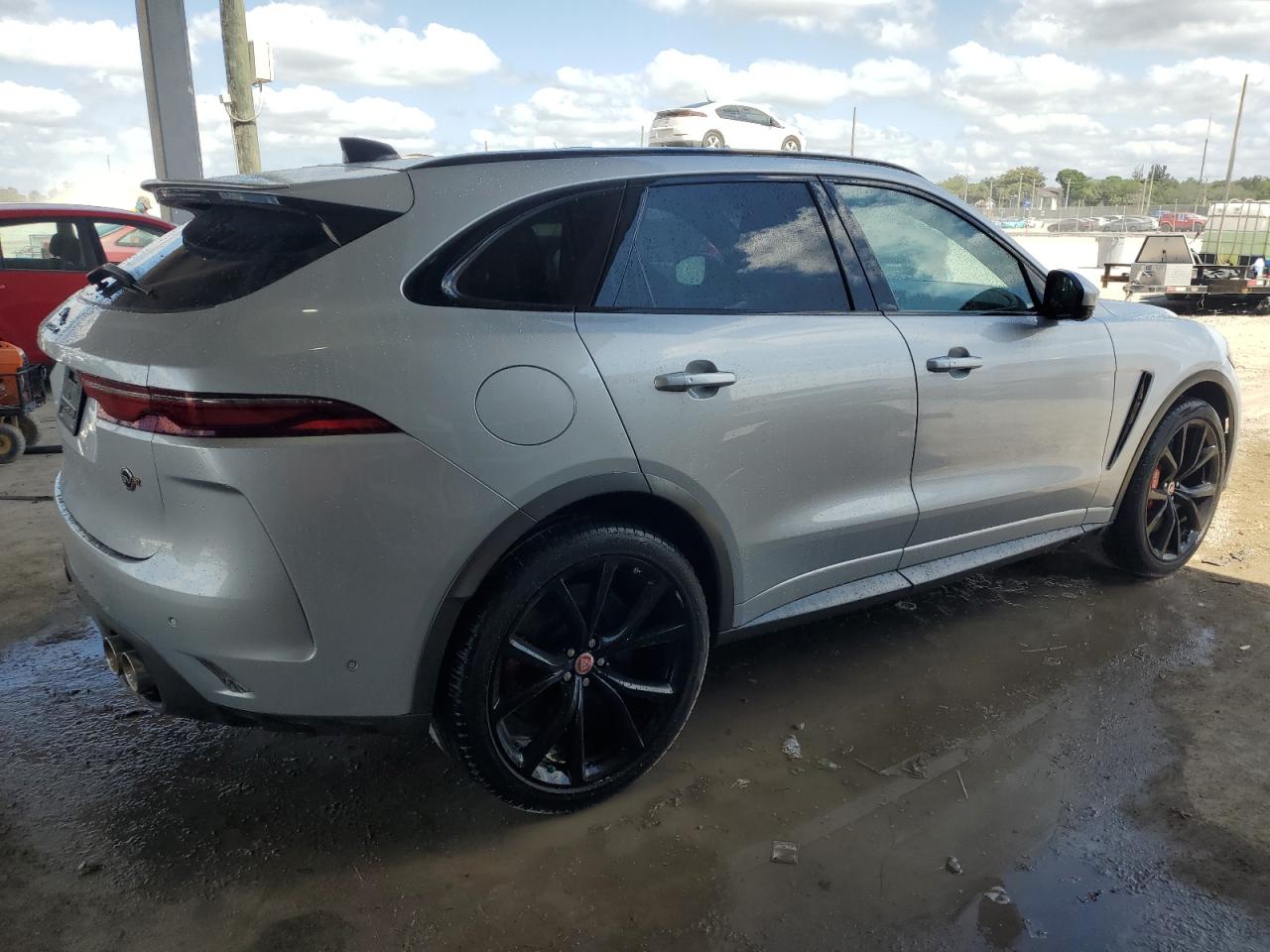 JAGUAR F-PACE SVR