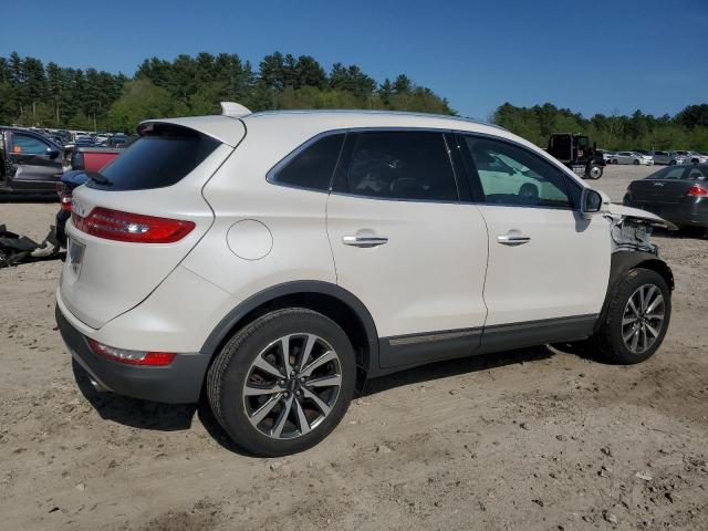2019 LINCOLN MKC RESERV 5LMCJ3C99KUL31721