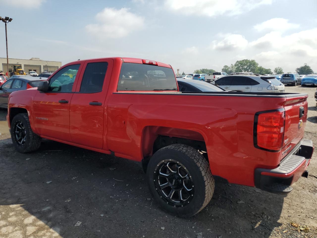 CHEVROLET SILVERADO C1500 CUSTOM
