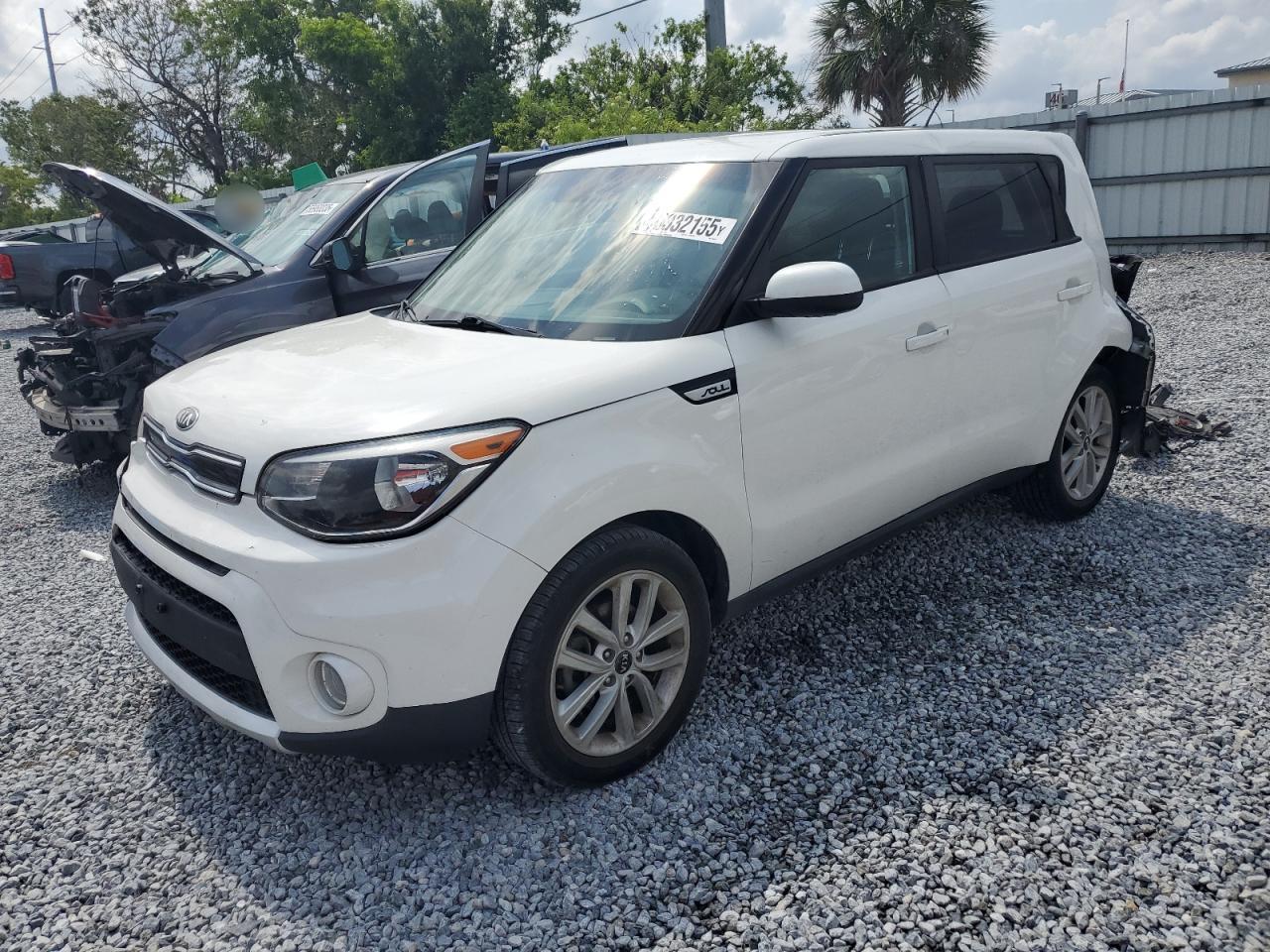 KIA SOUL +