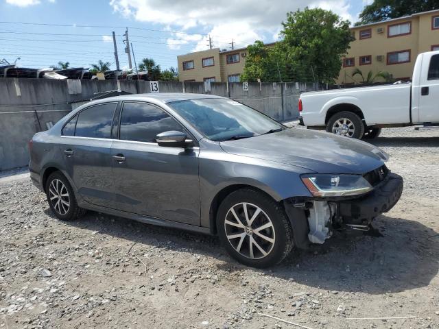 Vin: 3vwdb7aj5hm318679, lot: 57260245, volkswagen jetta se 20174
