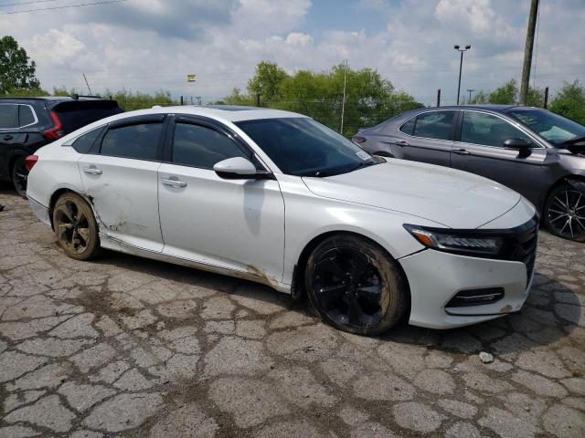 2018 HONDA ACCORD TOU - 1HGCV1F97JA070912