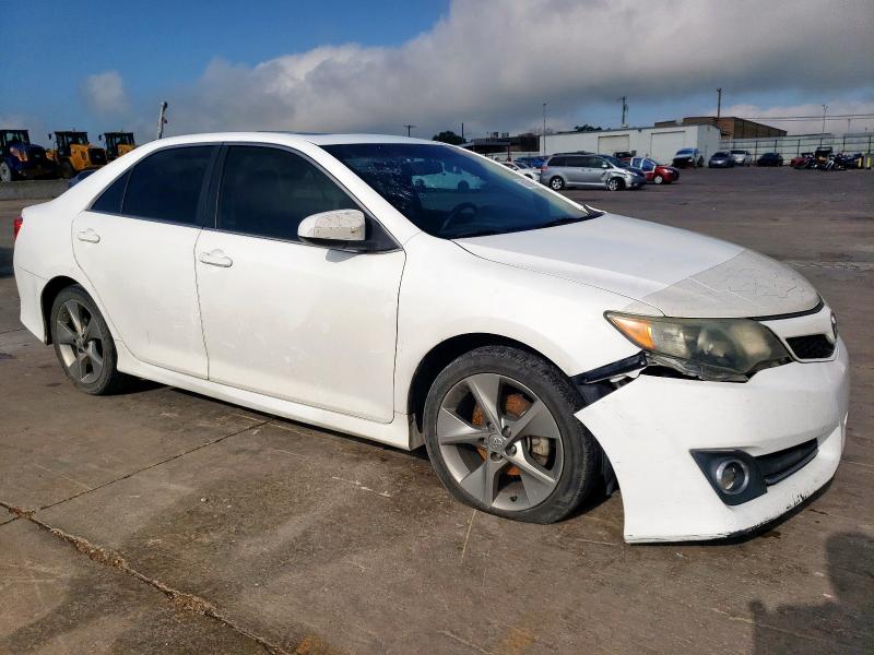 Vin: 4t1bf1fk5eu731217, lot: 58361865, toyota camry l 20144