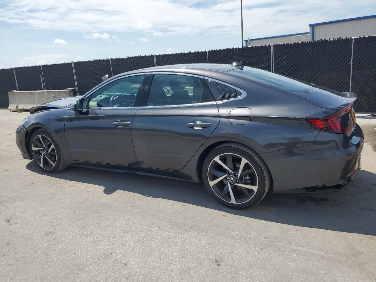 HYUNDAI SONATA SEL PLUS