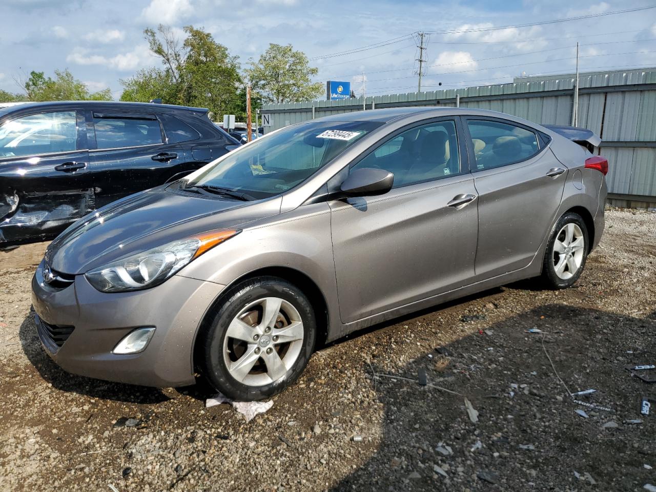 HYUNDAI ELANTRA GLS