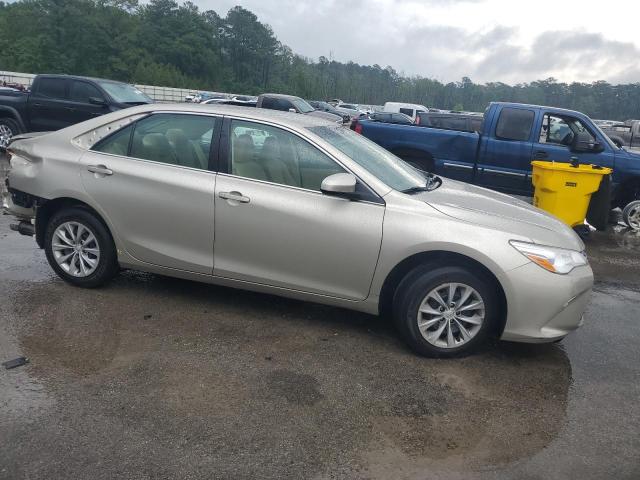 Vin: 4t1bf1fk2hu383784, lot: 56215905, toyota camry le 20174