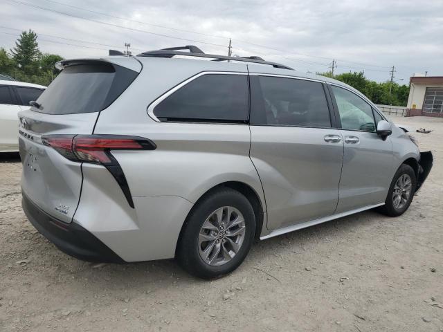 2022 TOYOTA SIENNA XLE 5TDYRKEC2NS119776