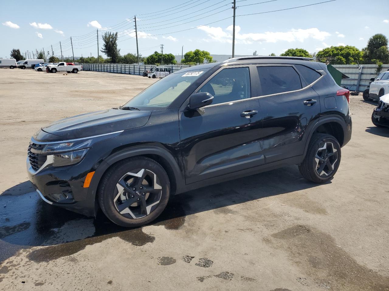 Lot #3301803333 2025 KIA SELTOS S