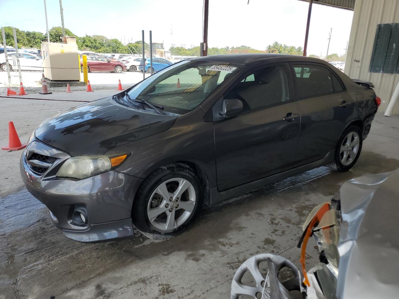 TOYOTA COROLLA BASE