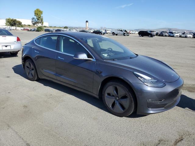Vin: 5yj3e1ea2jf043084, lot: 55563755, tesla model 3 20184