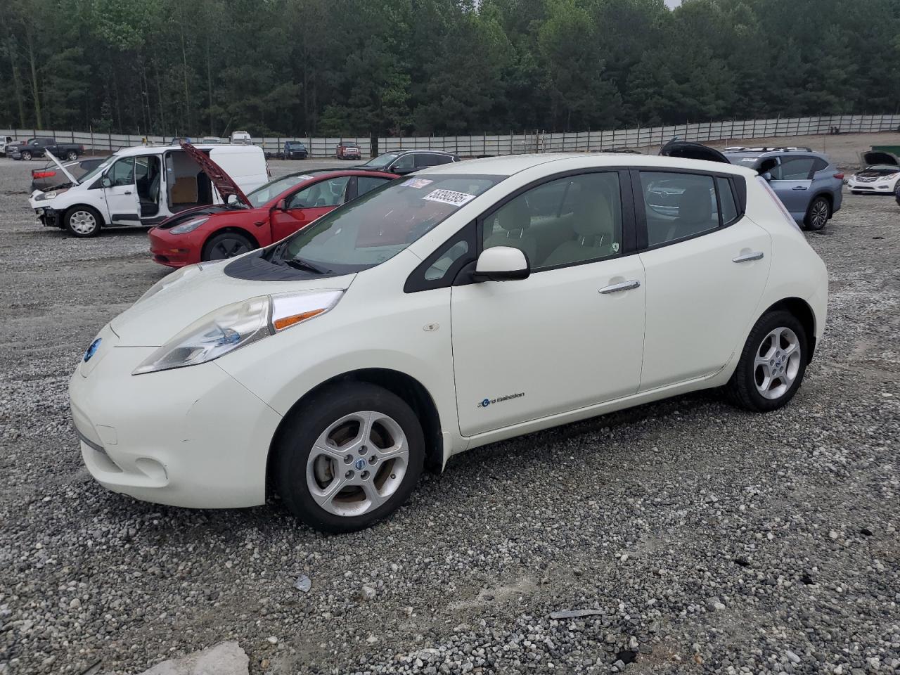 NISSAN LEAF SV