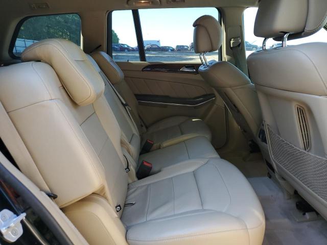 2016 MERCEDES-BENZ GL 550 4MA - 4JGDF7DE9GA663856