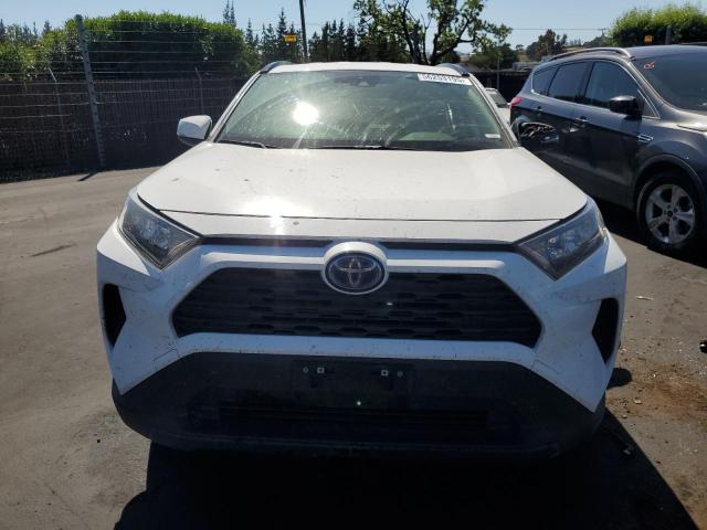 2020 TOYOTA RAV4 LE - JTMMWRFV0LD548486