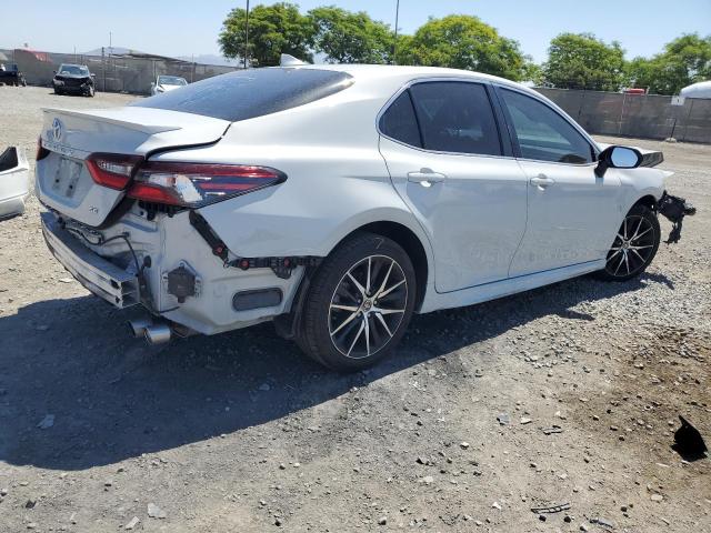 Vin: 4t1t11ak1pu176988, lot: 57915635, toyota camry se night shade 20233