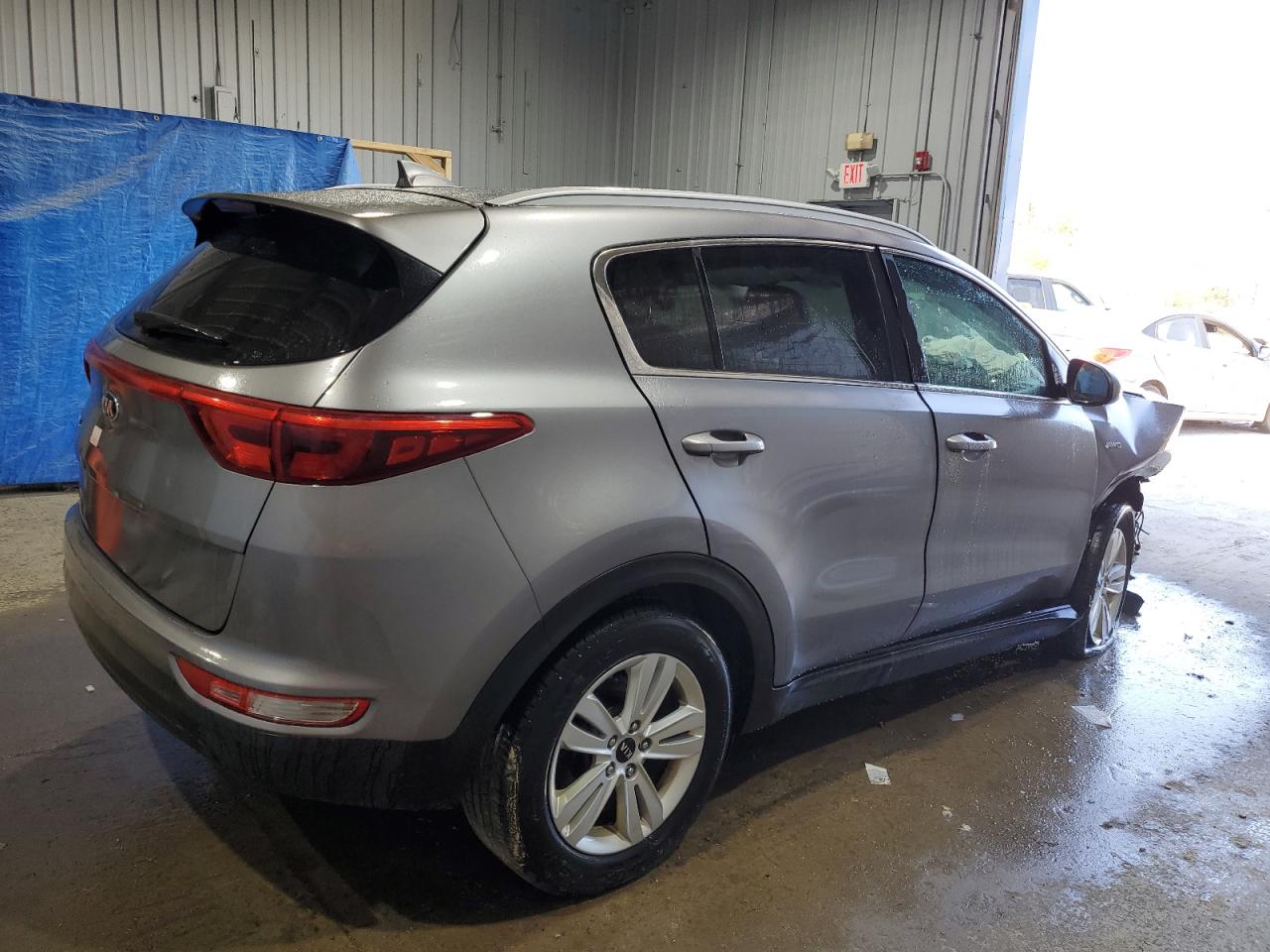 KIA SPORTAGE LX