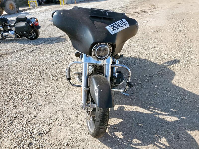 2016 HARLEY-DAVIDSON FLHX STREE 1HD1KBM15GB689267