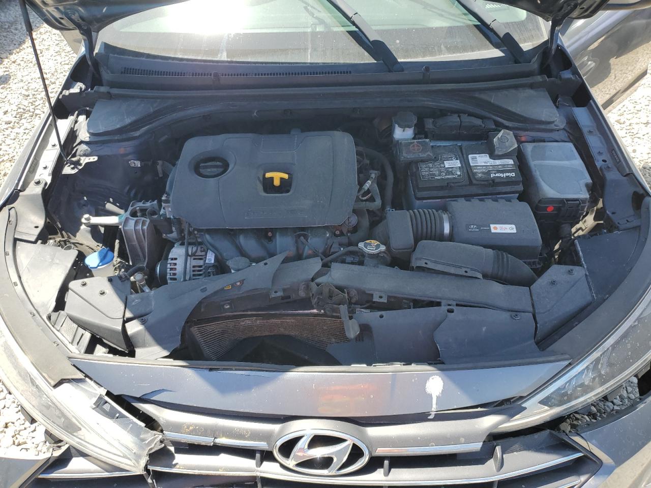 HYUNDAI ELANTRA SEL