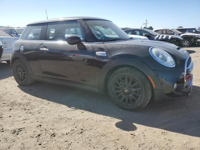 Vin: wmwxp7c55f2a40386, lot: 57690135, mini cooper s 20154