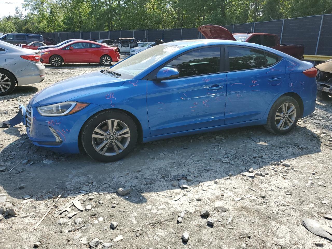 HYUNDAI ELANTRA SE