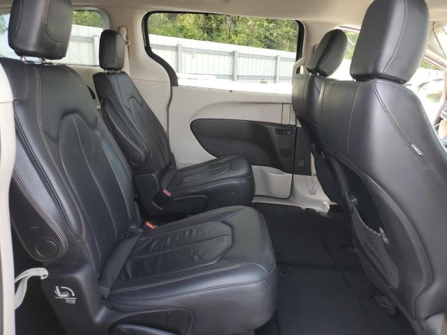 2017 CHRYSLER PACIFICA T - 2C4RC1BG2HR846730