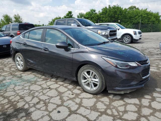 Vin: 1g1be5sm0h7189915, lot: 58934975, chevrolet cruze lt 20174
