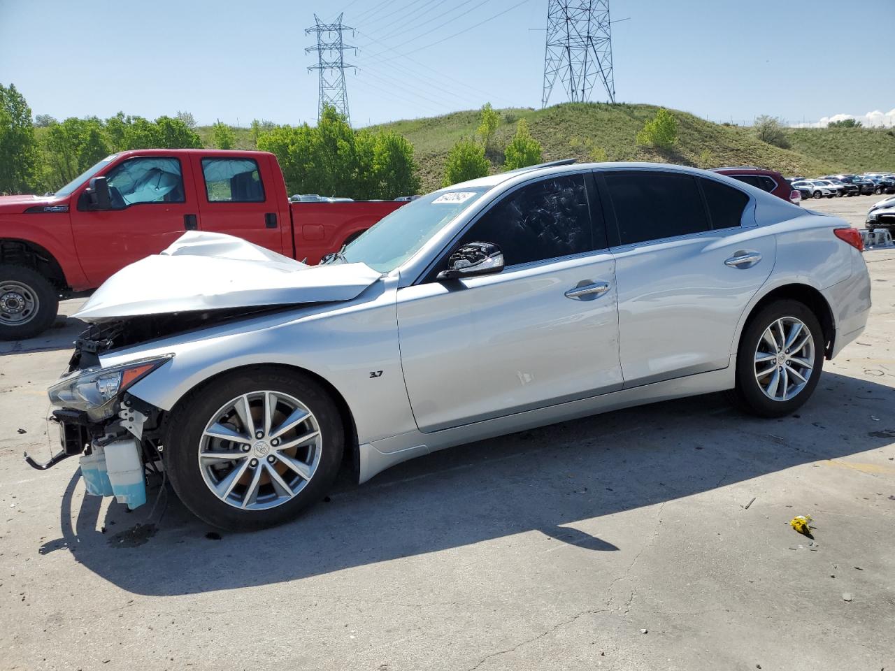 INFINITI Q50 BASE